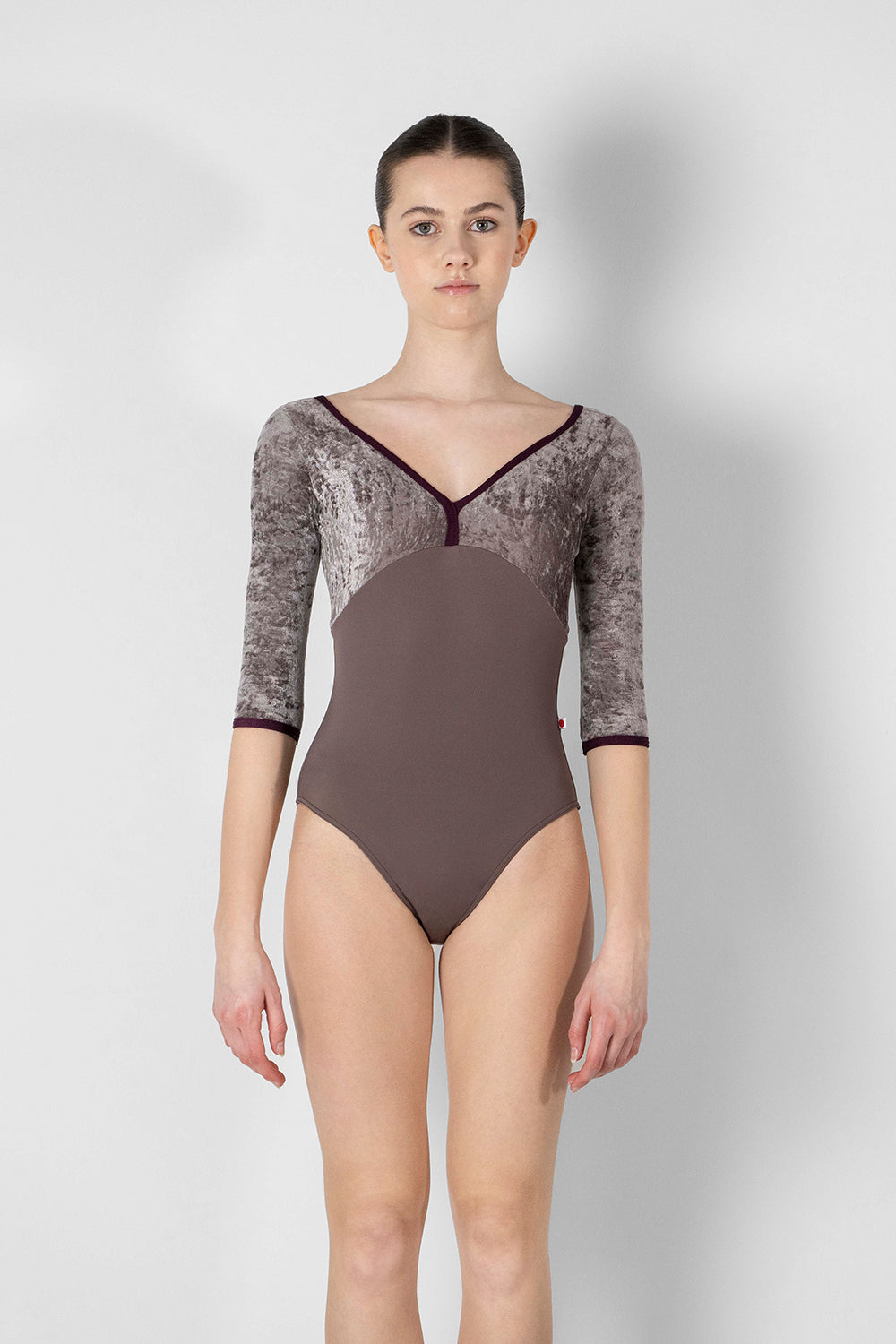 Yumiko Alicia Velvet Half Sleeve Leotard - Phantom – The Station Dancewear  & Studio Rental