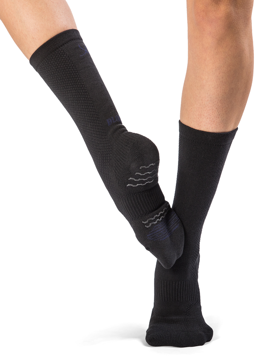 http://www.the-station-dancewear-kalamazoo.com/cdn/shop/products/1551991729bloch-blochsox-black-a1000-dance-socks.png?v=1552001019